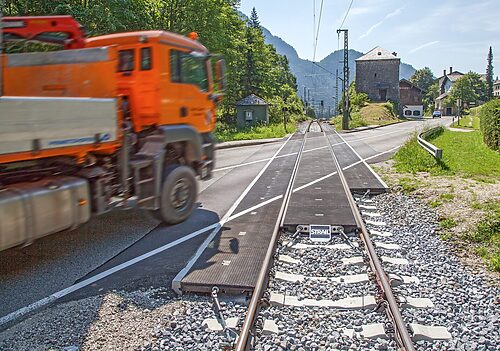 Bahnübergangssysteme für hohe Belastungen