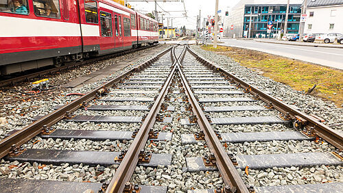 STRAILway 30 - Die Kunststoffschwelle für den Nahverkehr.