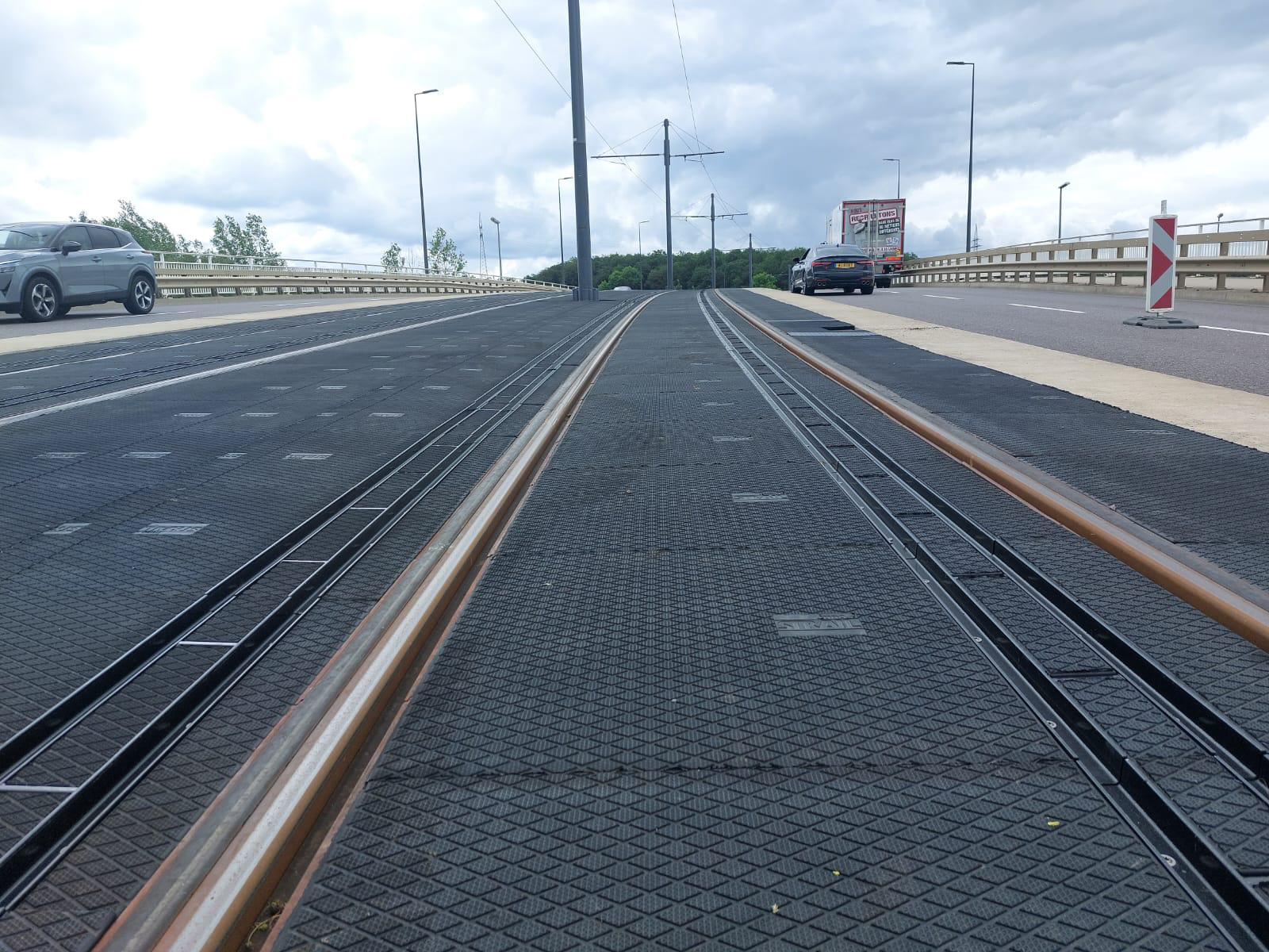 inno level crossing system - Emergency access for a bridge

