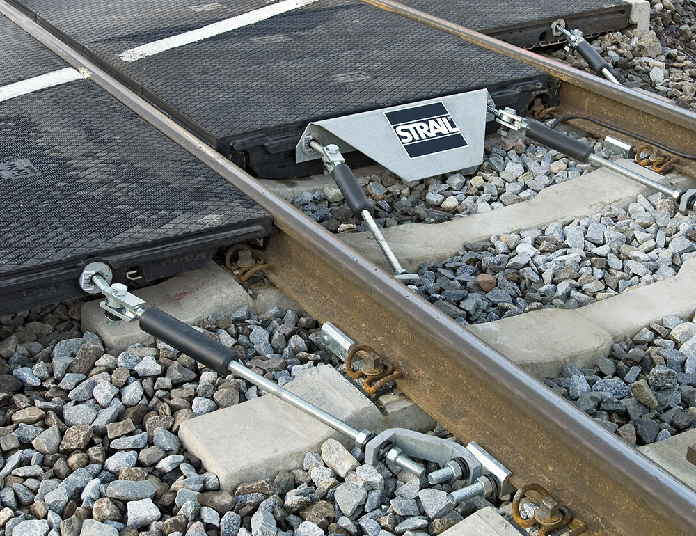 ponti outer panel for level crossings with high loads