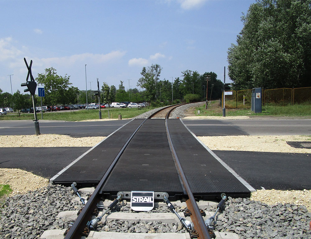 strail - level crossing system - Robust construction for maximum load capacity