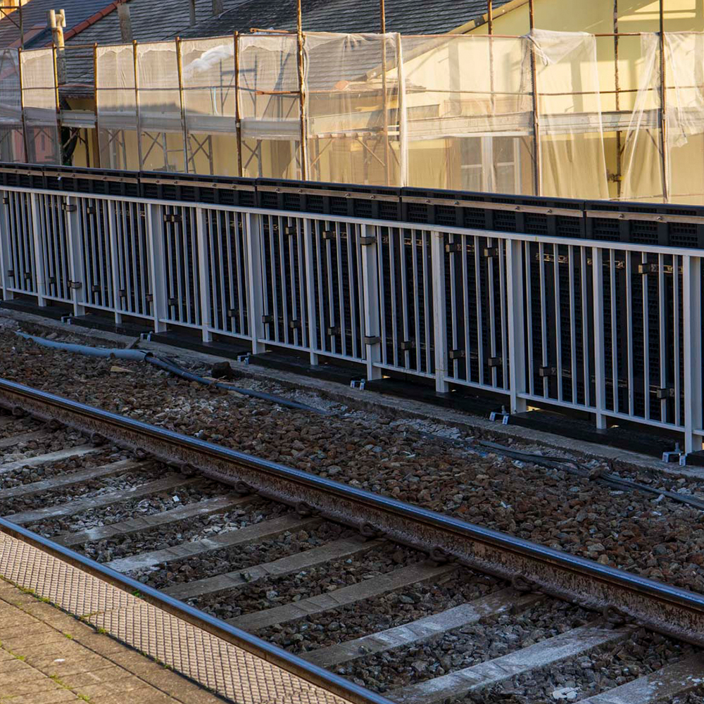 Infill panels on railings - Sound protection on bridges