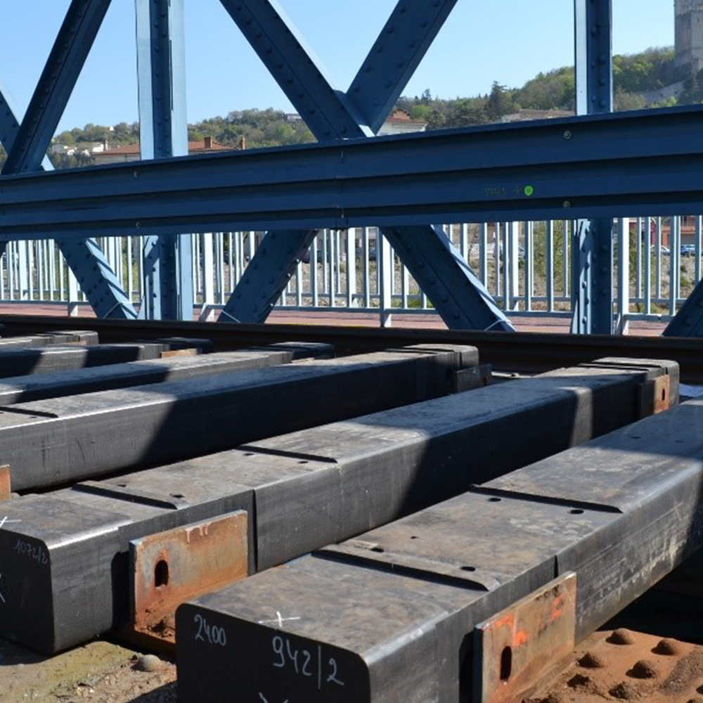 Sustainable STRAILway bridge sleepers for bridge refurbishment in France