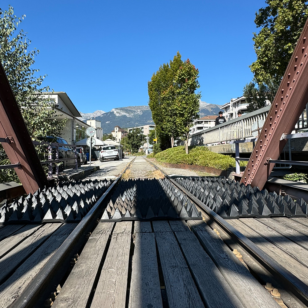Brücke mit grid Universalplatte
