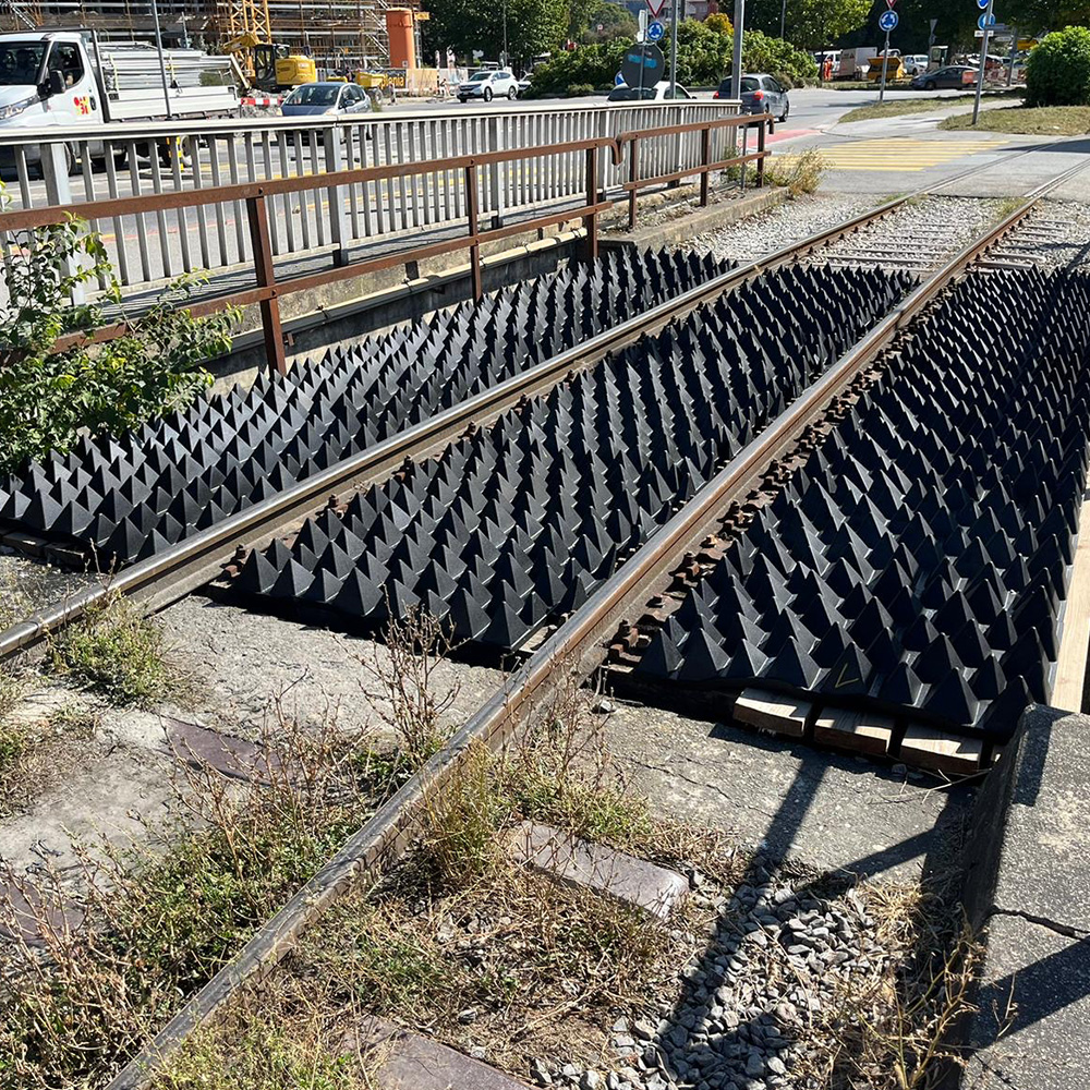 grid in der Schweiz für Betretungsschutz von Brücken