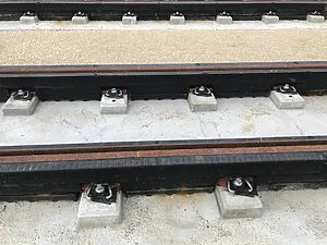 STRAILastic SOK - Flexible track damping system for grooved rails in urban and suburban transport