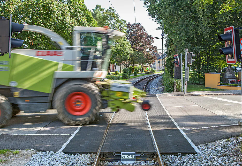 velo auch für hohe Belastungen - barrierefreie Bahnübergangssystem