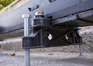 STRAILastic GRS - Secure and adjust the height of track frames during installation